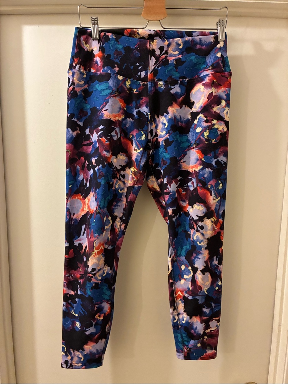 RBX Women's Multicolor Abstract Print Leggings - Blue/Purple/Pink Accents